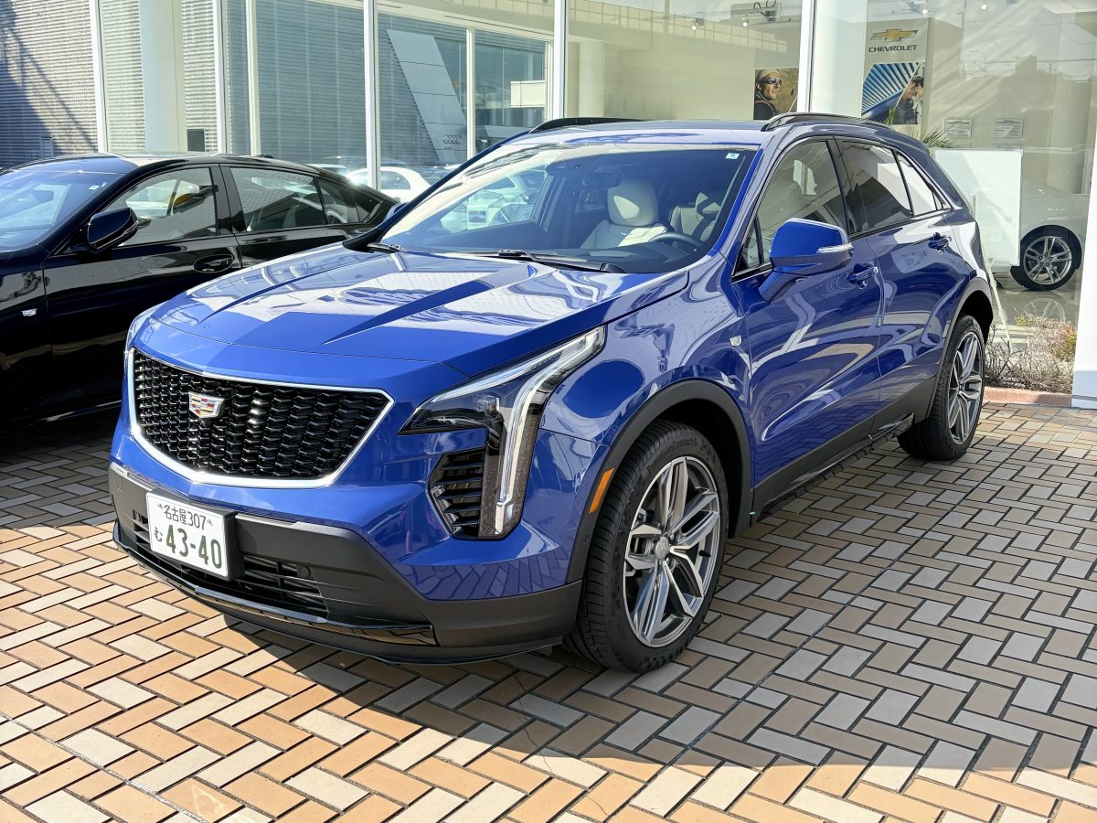 キャデラック XT4 スポーツ